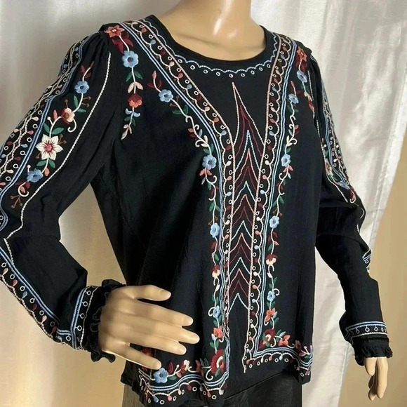 Anthropologie linen blend,embroidered,shirt ,women M. Floral,cottagecore - Picture 14 of 16